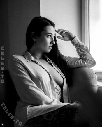 Private Leaked Nadinaamina exclusive onlyfans photos 2026