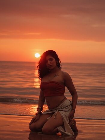 Private Leaked Navya shetty exclusive onlyfans photos 2026