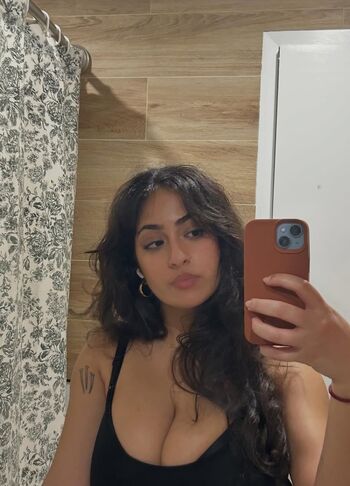 Private Leaked Nefertittyyy exclusive onlyfans photos 2026
