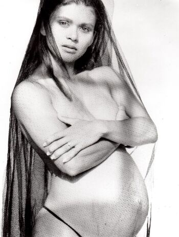 Nia Peeples