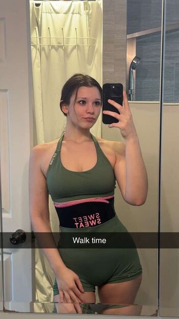 Nikki Woods