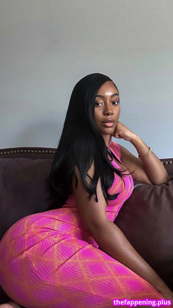 Nneka / https: / whoisnneka Nude OnlyFans Photo #77