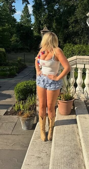 Private Leaked Olivia kuehner exclusive onlyfans photos 2026