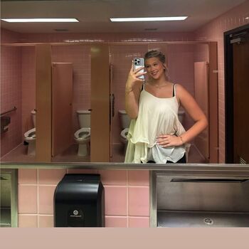 Private Leaked Olivia kuehner exclusive onlyfans photos 2026