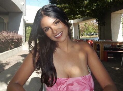 Private Leaked Oviamuthu exclusive onlyfans photos 2026