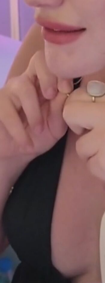 Özge Azunyan