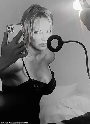 Private Leaked Pamela anderson exclusive onlyfans photos 2026