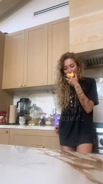 Paris Jackson