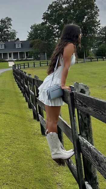Private Leaked Phoebe carles exclusive onlyfans photos 2026