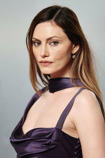Phoebe Tonkin
