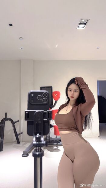 俏妞qiaoniuTT