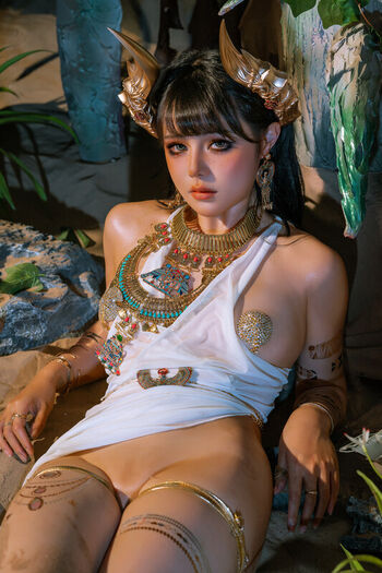 Private Leaked Qiyuemiaozi exclusive onlyfans photos 2026