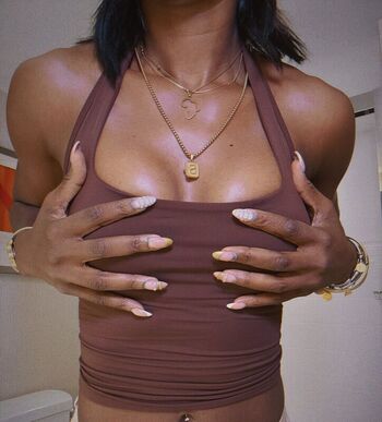 Private Leaked Queen aminata exclusive onlyfans photos 2026