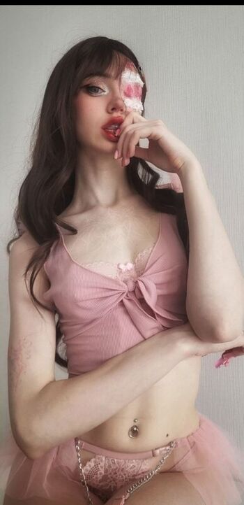 Private Leaked Quyenpollio exclusive onlyfans photos 2026