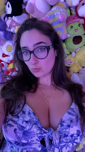 qveenjulia