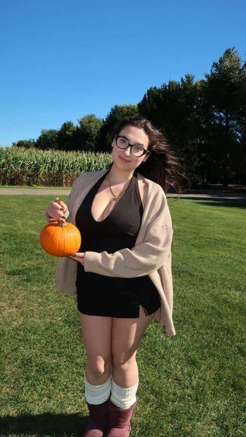 qveenjulia