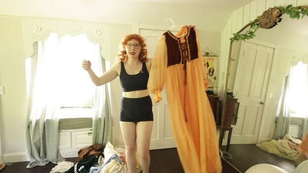 Rachel Maksy