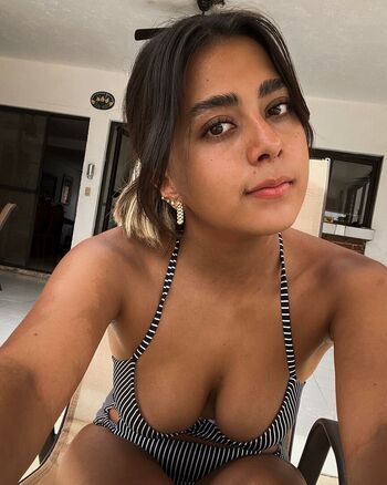 Renata de la Rosa Perea
