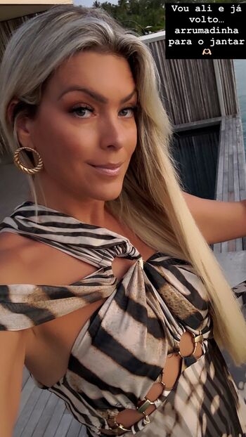 Renata Fan