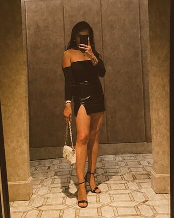 Private Leaked Reneesouv realtor exclusive onlyfans photos 2026