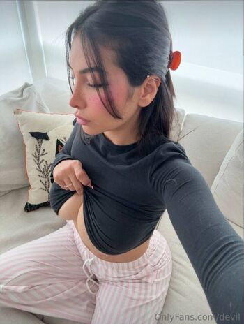 Private Leaked Rileyyrawrr exclusive onlyfans photos 2026