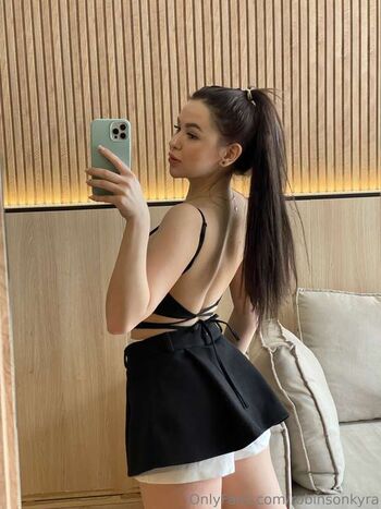 Private Leaked Robinsonkyraa page exclusive onlyfans photos 2026