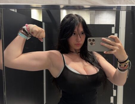 Private Leaked Ronnie kicksass exclusive onlyfans photos 2026