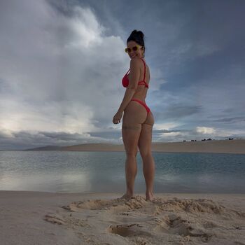 Samara Felippo