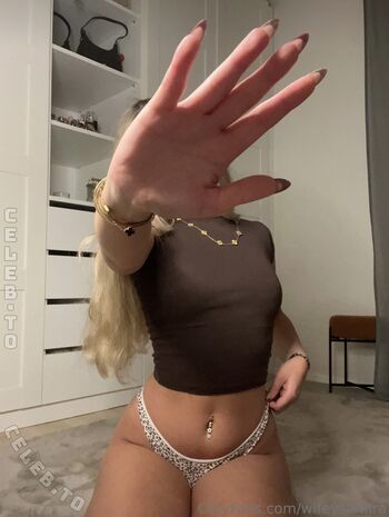Samira Fee