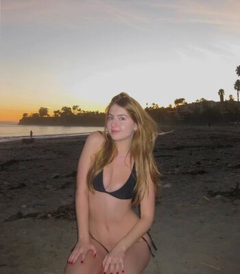 Sarah Hilton
