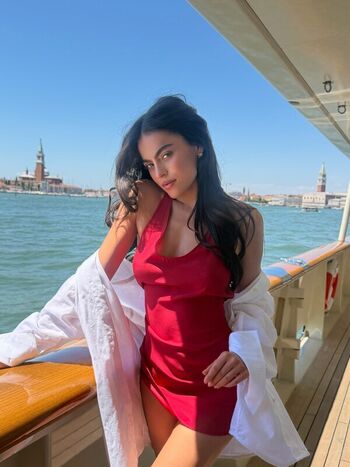 Private Leaked Sarah jane nader exclusive onlyfans photos 2026