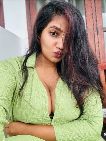 Saranya Santhosh