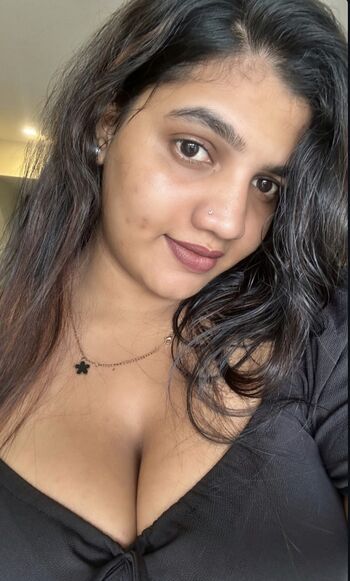 Private Leaked Saranya santhosh exclusive onlyfans photos 2026