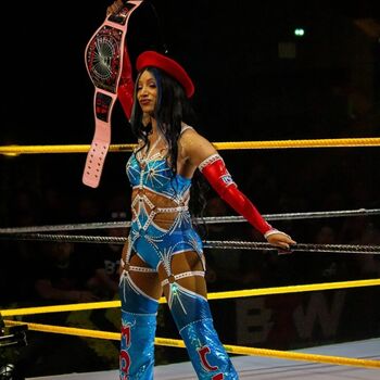 Sasha Banks
