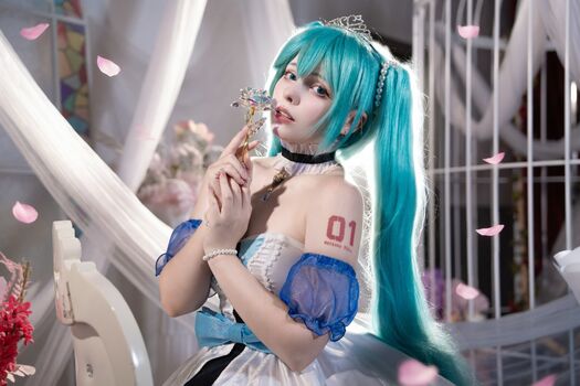 Saya Scarlet
