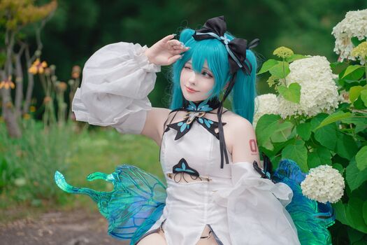 Saya Scarlet