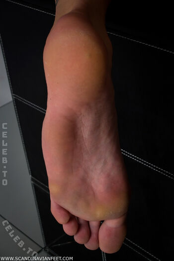 Scandinavian Feet