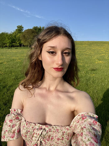 Scarlett Poppy