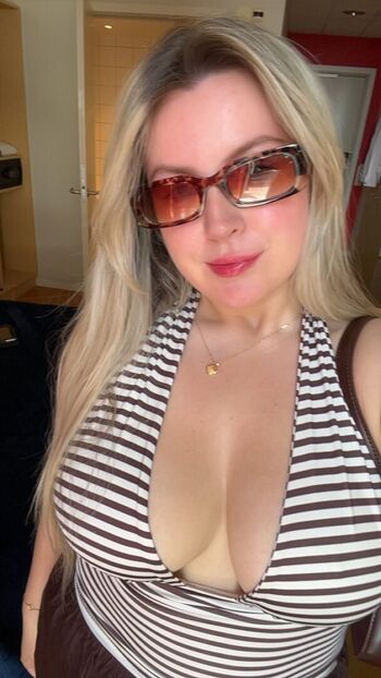 Private Leaked Shannon ross exclusive onlyfans photos 2026