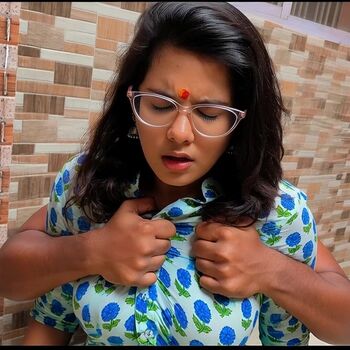 shivanshichutpoot