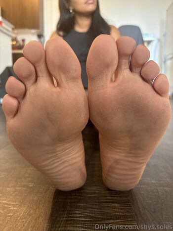 shys.soles