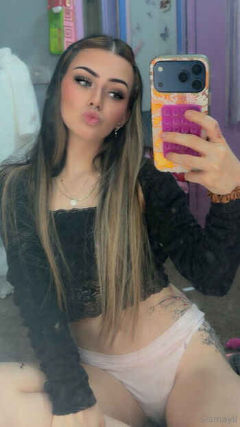 Private Leaked Siamayll page exclusive onlyfans photos 2026