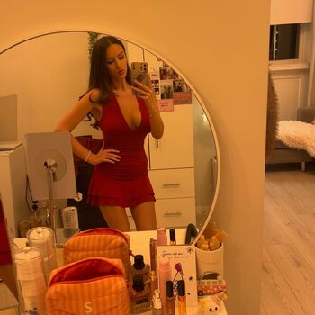 Private Leaked Simone goodall exclusive onlyfans photos 2026