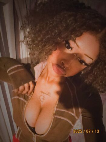 Private Leaked Spendforlayla exclusive onlyfans photos 2026
