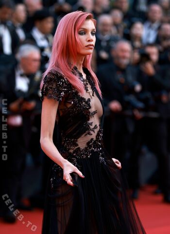 Private Leaked Stella maxwell exclusive onlyfans photos 2026