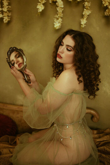 Stephanie Oustalet