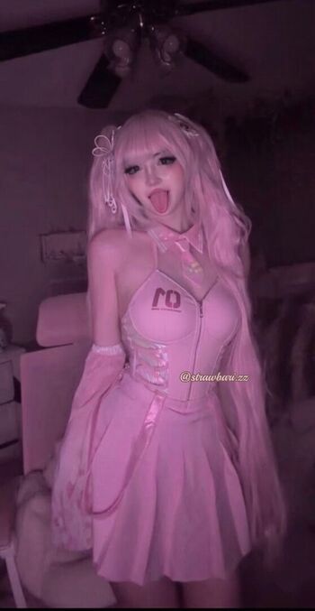 Private Leaked Strawbarizz exclusive onlyfans photos 2026