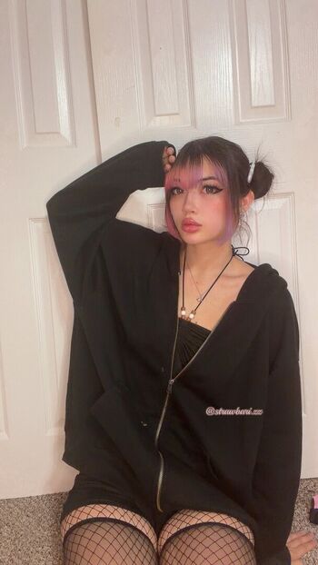 Private Leaked Strawbarizz exclusive onlyfans photos 2026