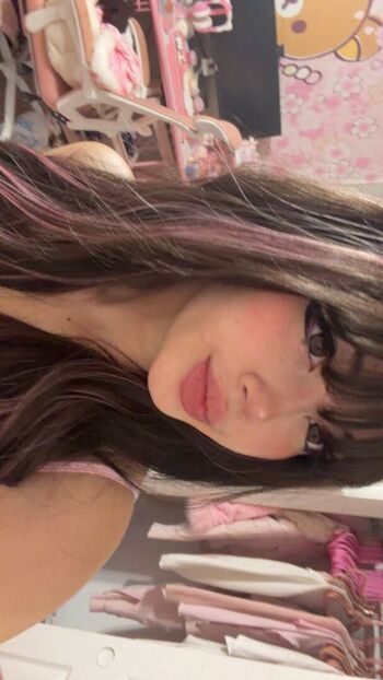 Private Leaked Strawbarizz exclusive onlyfans photos 2026