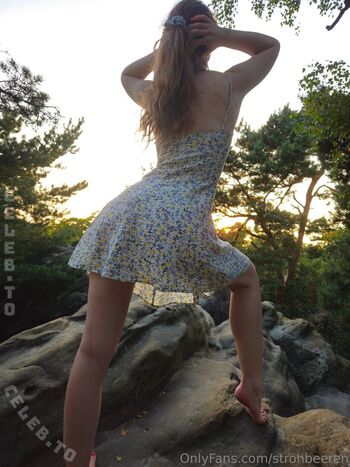 Private Leaked Strohbeeren exclusive onlyfans photos 2026